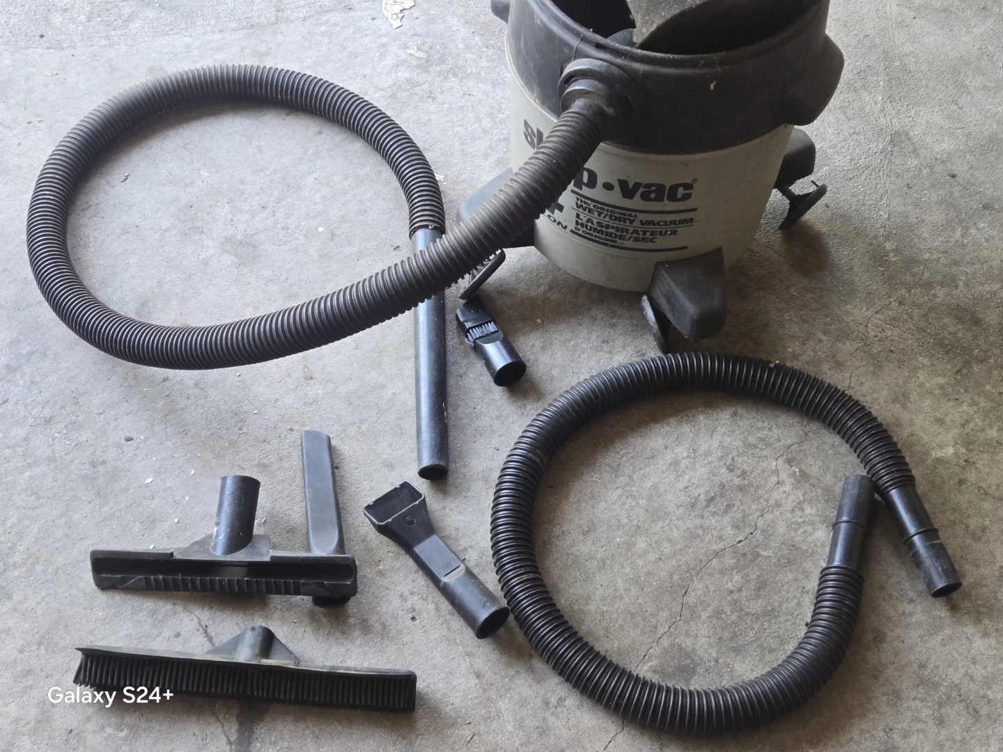 Shop-Vac 4 Gallon Wet/Dry Vacuum - photo 4