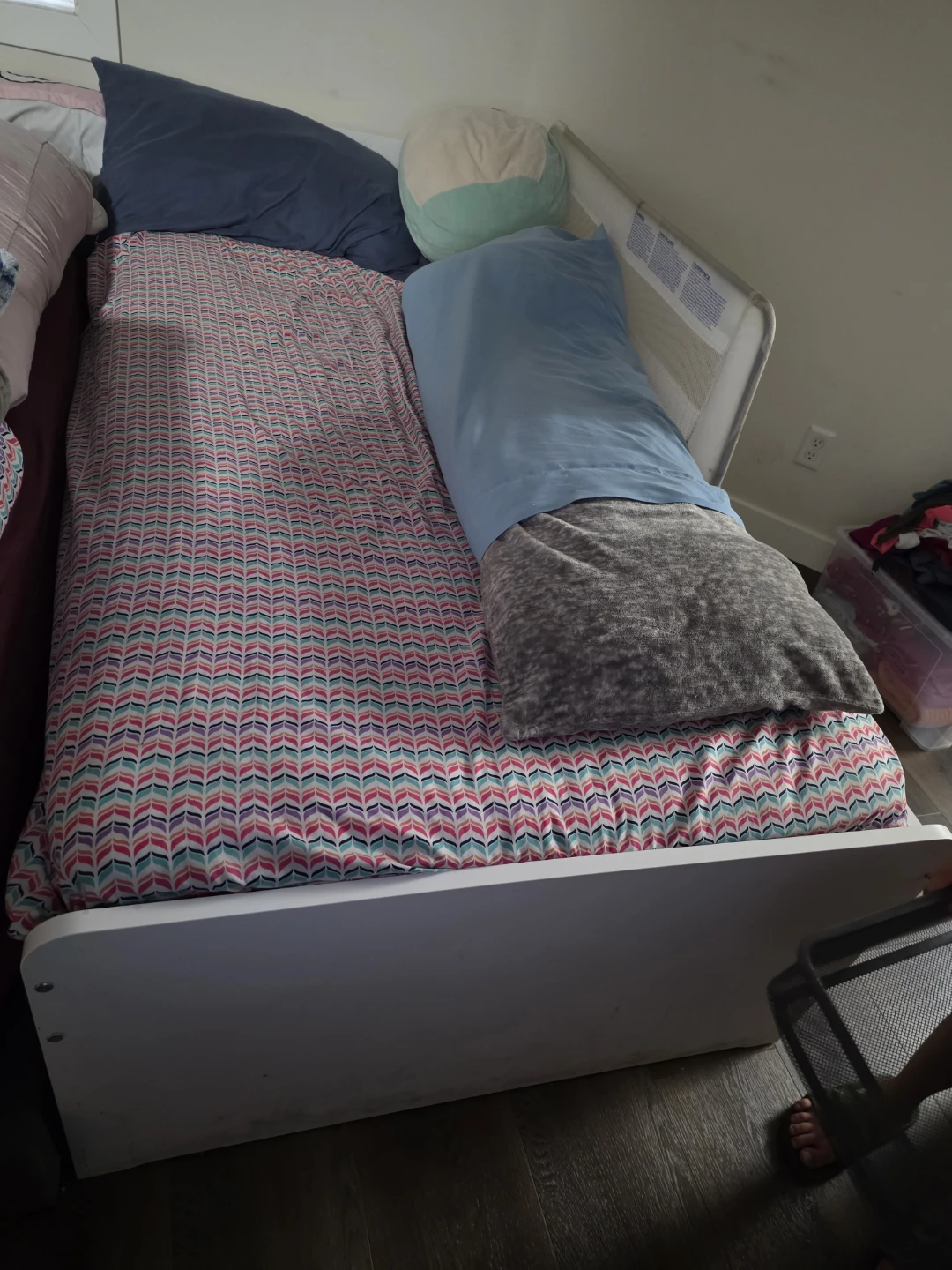 IKEA PULL OUT BED WITH DRAWERS