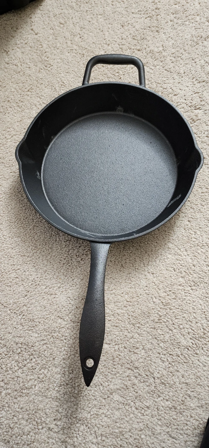 Cast Iron Skillet - photo 2