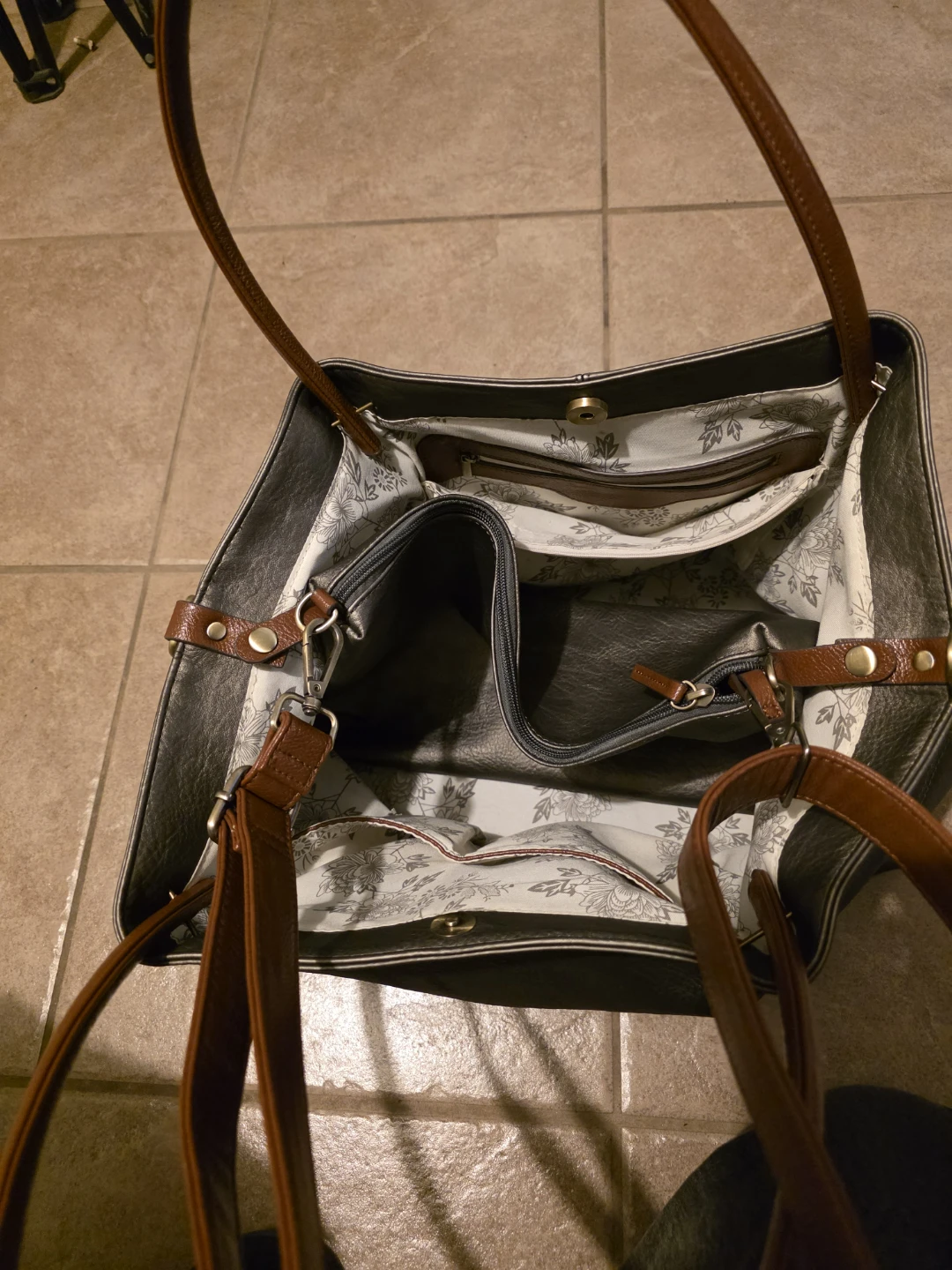 Grey Faux Leather Bag 3 pieces - photo 2