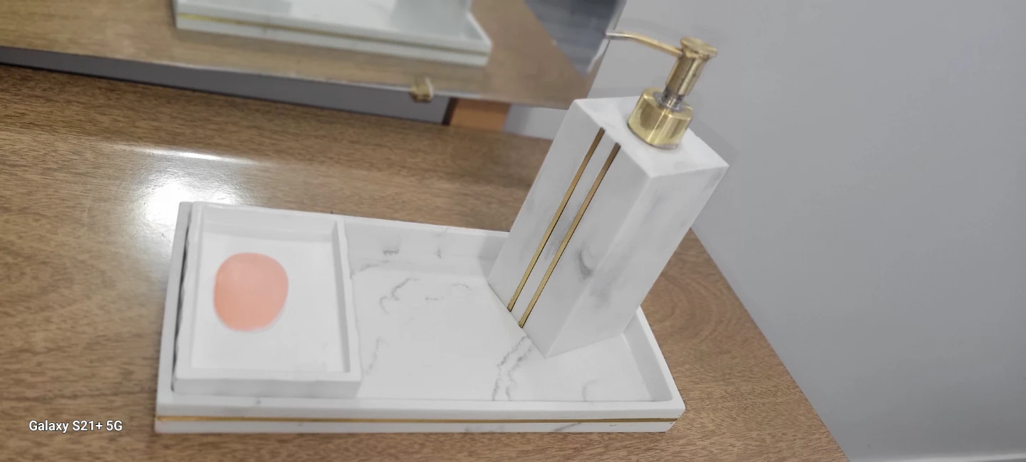 Bathroom accessories