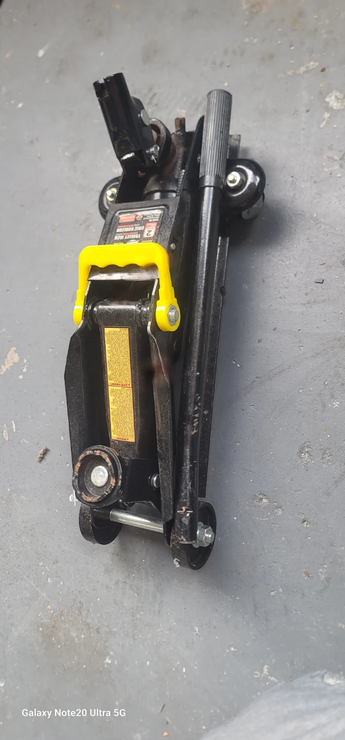 Black Floor Jack with Handle