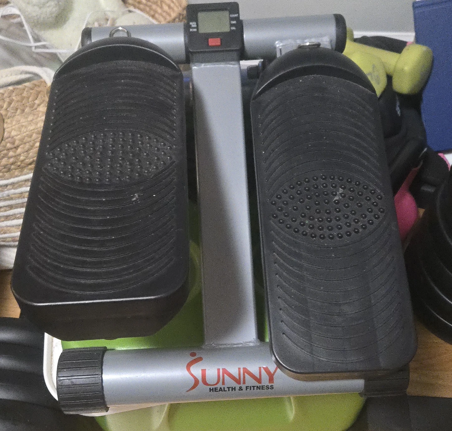 Sunny Health & Fitness Stepper Machine ⚽️