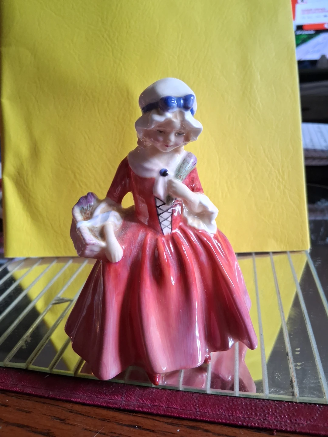 Royal Doulton Lavinia HN.1955 Figurine