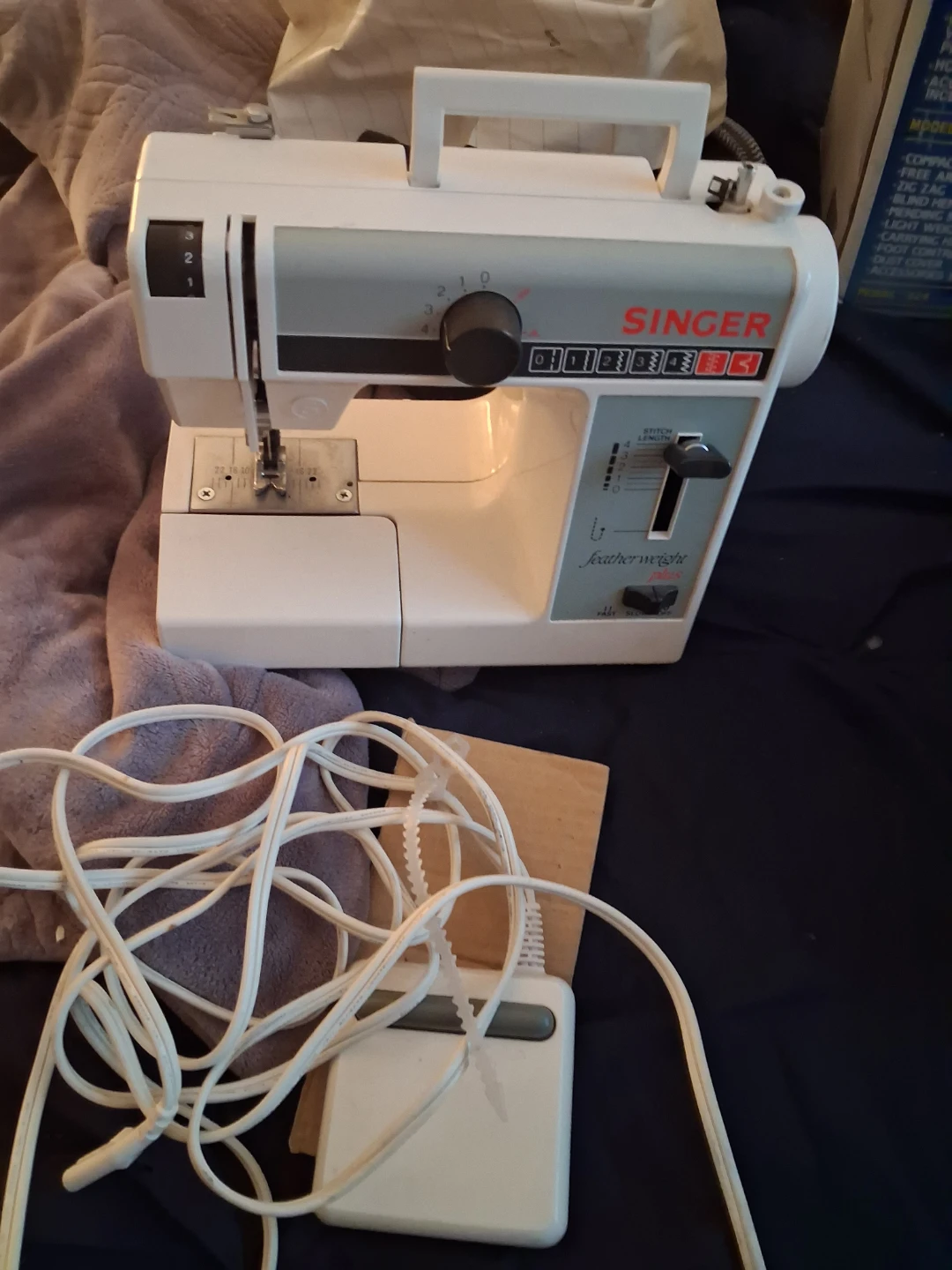 Singer compact model 324 - photo 2
