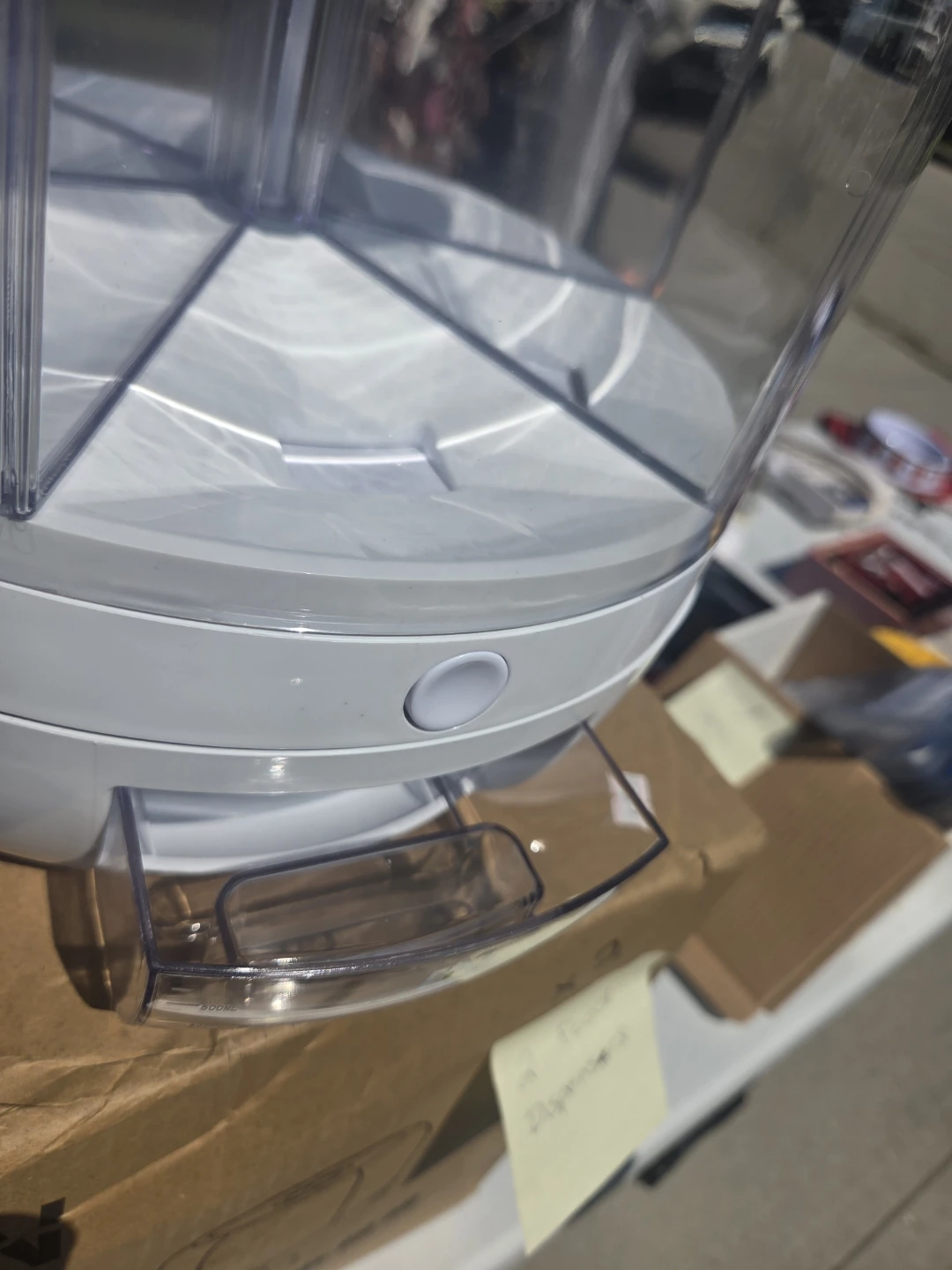 Rotating Food Dispenser - photo 2
