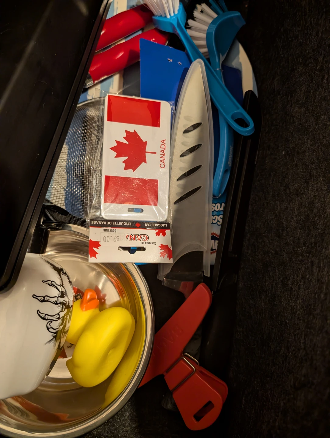 Assorted household items - photo 2