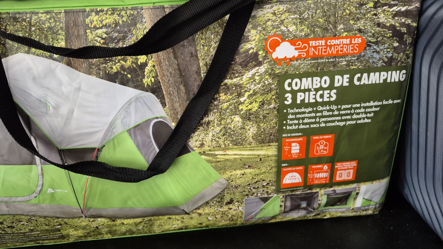6 ppl tent + 2 sleeping bags + 2 camping chairs + picnic blanket