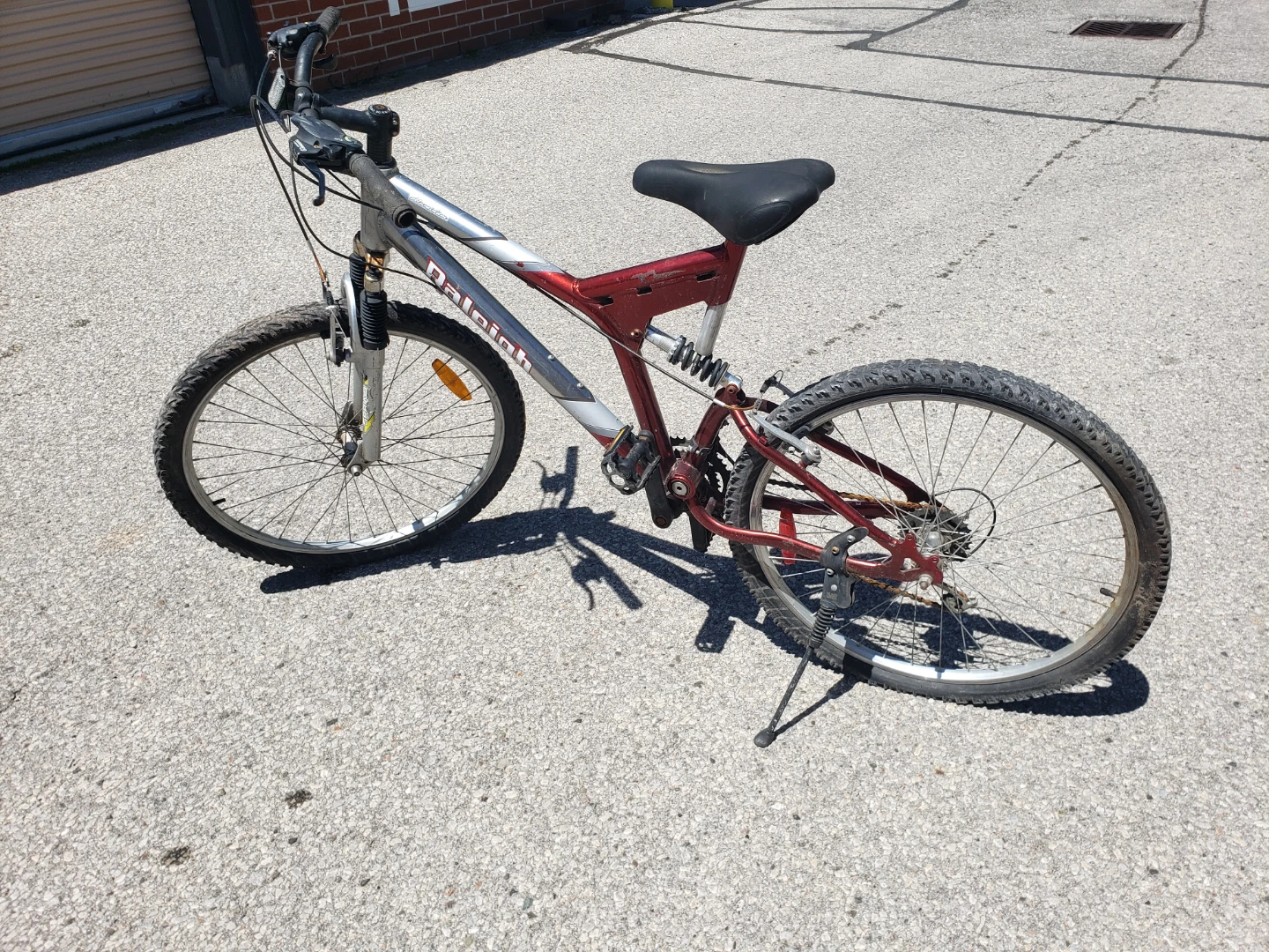 Raleigh Mountain Bike - photo 2