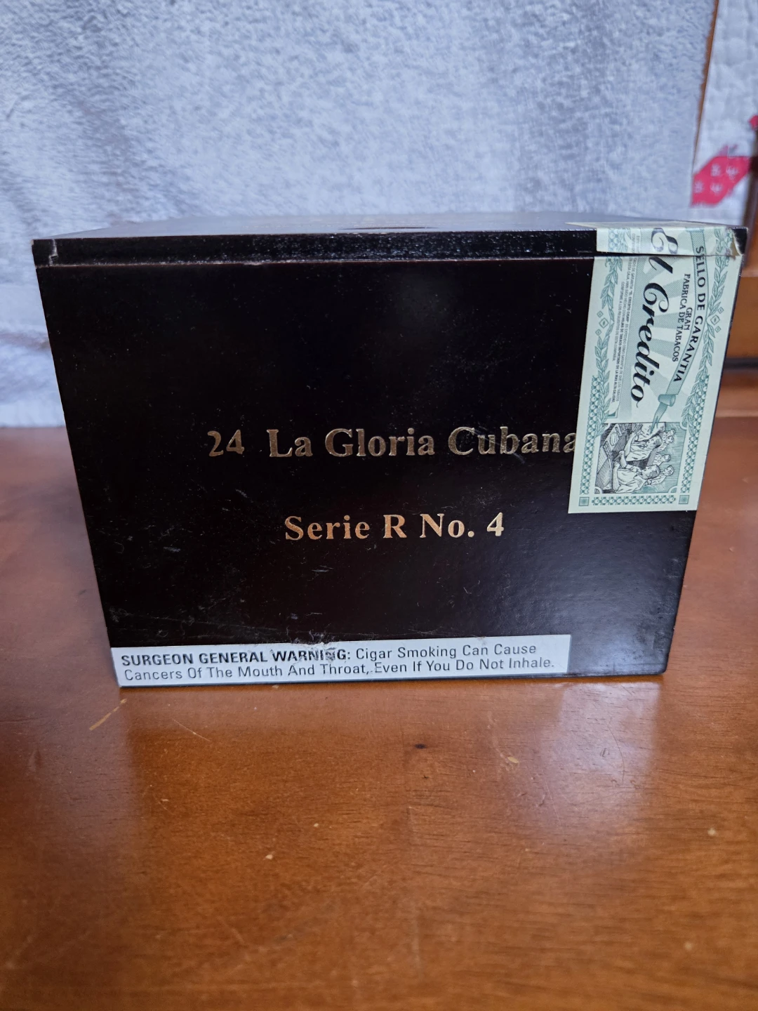La Gloria Cubana Serie R No. 4 Cigar Box - photo 3