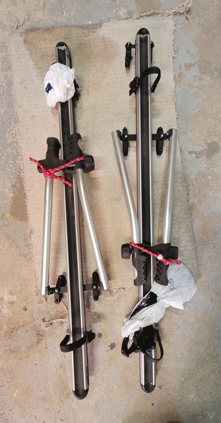 Lexus Bike Rack (2), Roof Mount - photo 5