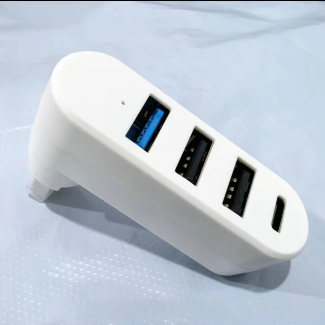4-in-1 USB Hub with 180° Rotation - White. *Brand New*