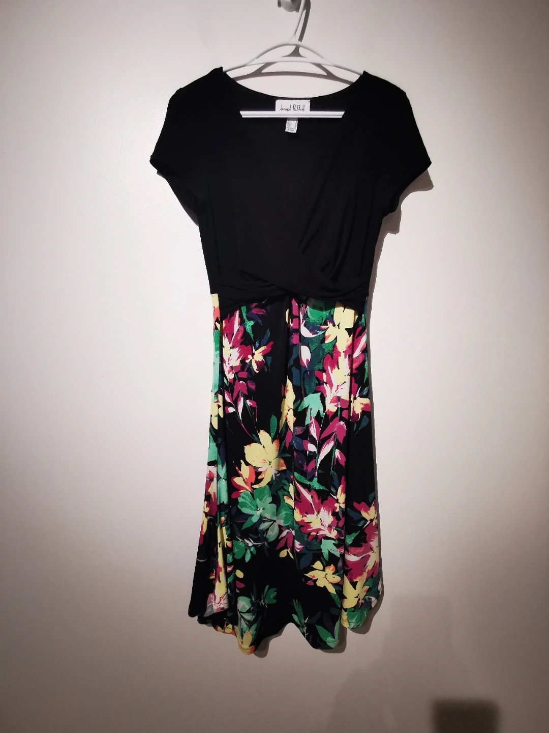 Joseph Ribkoff Black Floral Wrap Dress Size 6 - photo 3