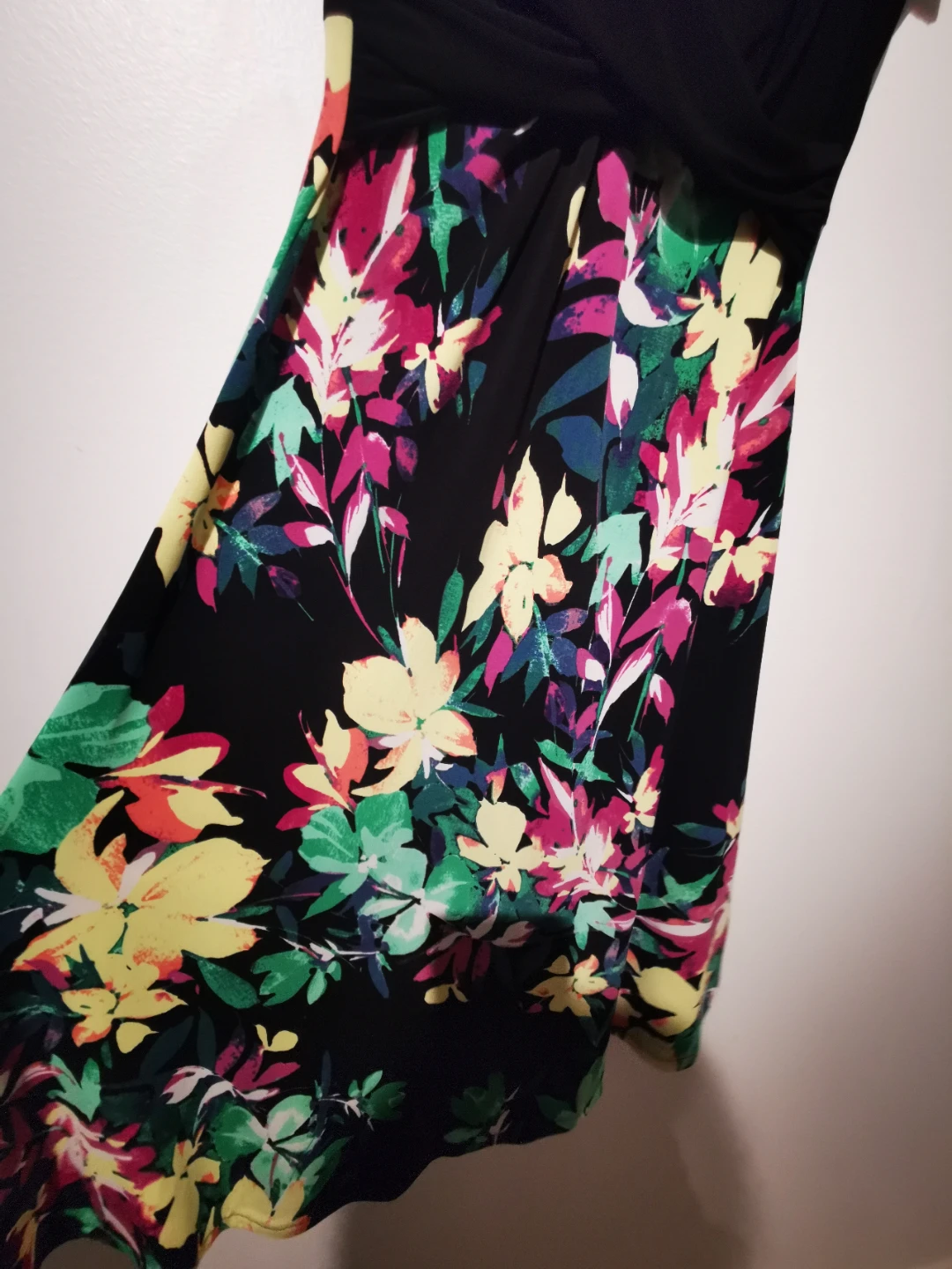 Joseph Ribkoff Black Floral Wrap Dress Size 6 - photo 5