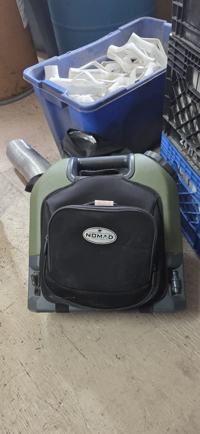 Nomad 12 Volt Portable Power Cleaner