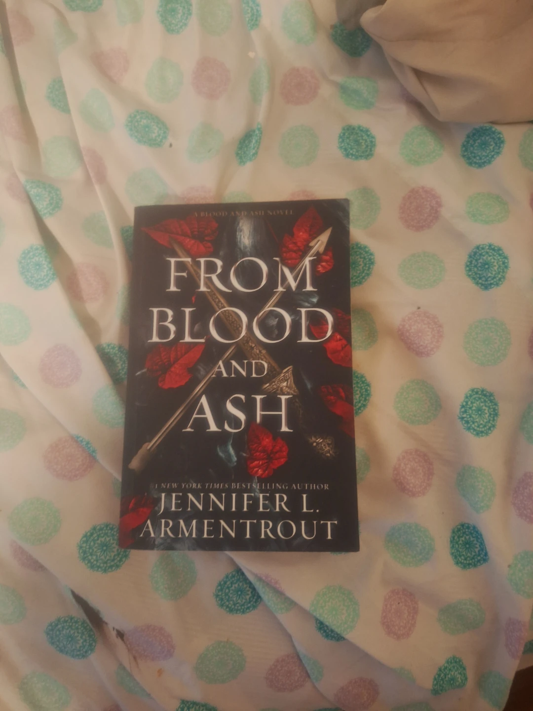From Blood and Ash by Jennifer L. Armentrout - Paperback
