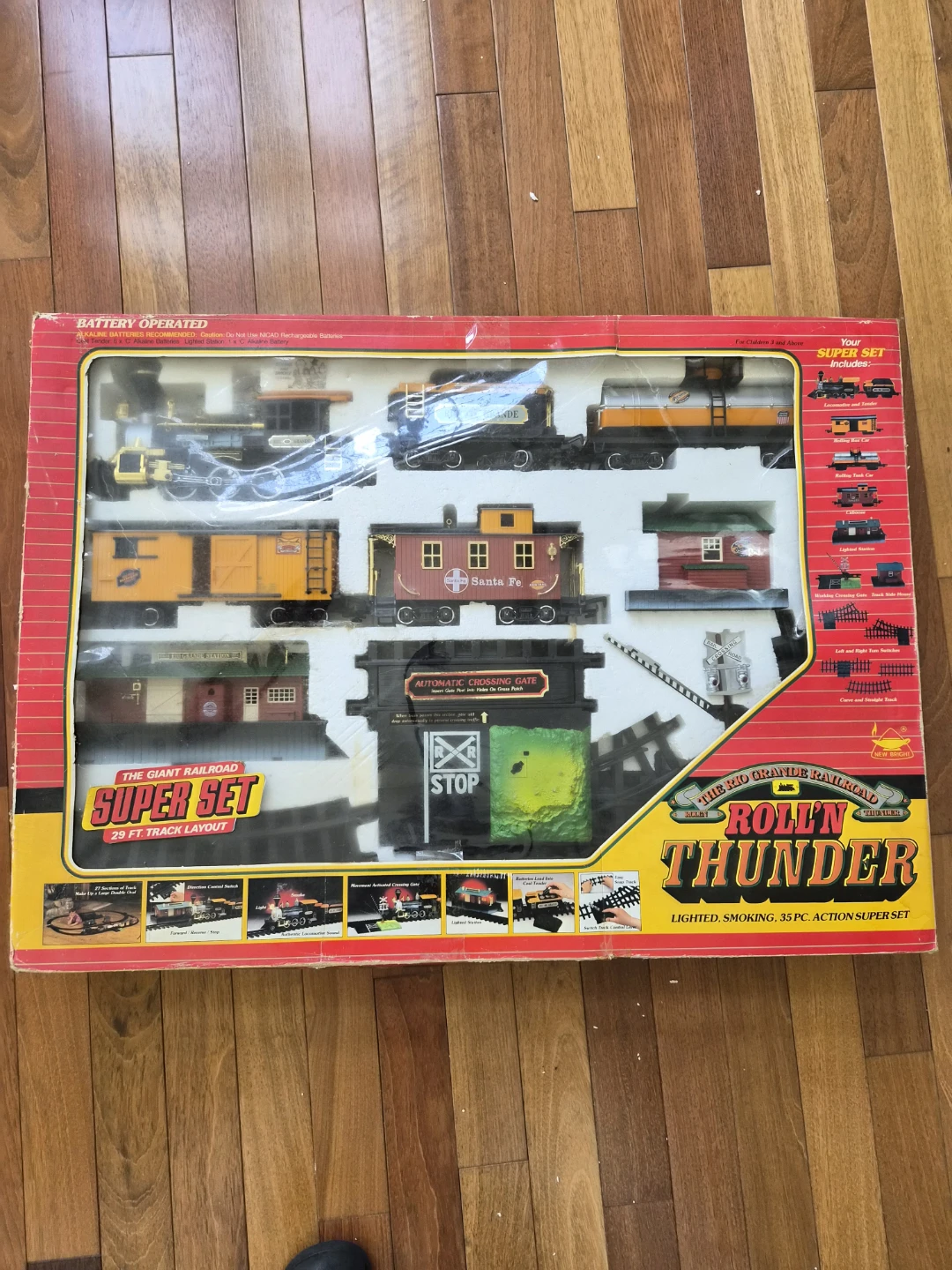 Bright Rollin' Thunder Rio Grande Railroad Super Set