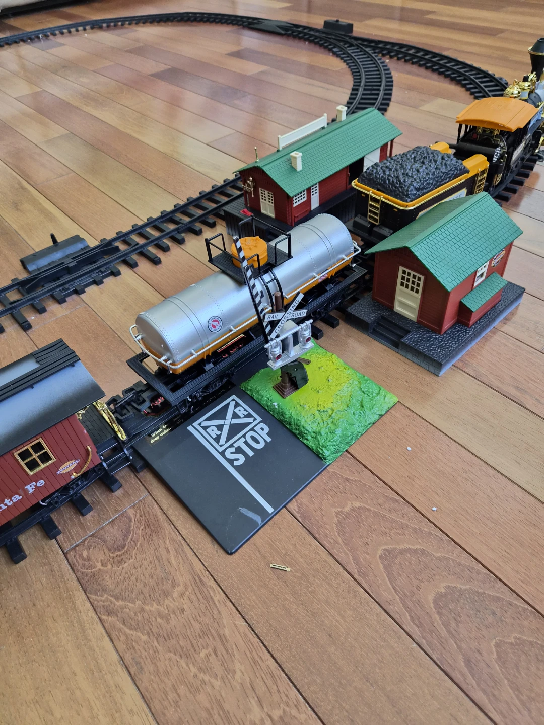 Bright Rollin' Thunder Rio Grande Railroad Super Set - photo 4
