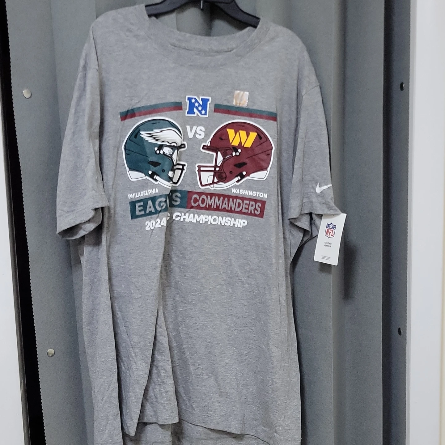 Nike tshirt - photo 2