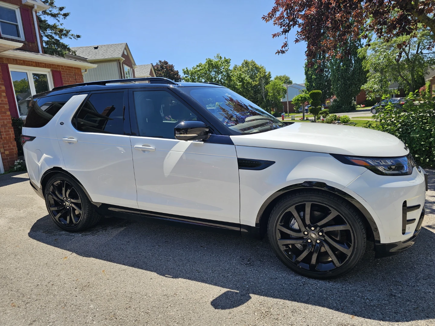 2019 Land Rover Discovery HSE Luxury AWD with winter tyres - photo 2