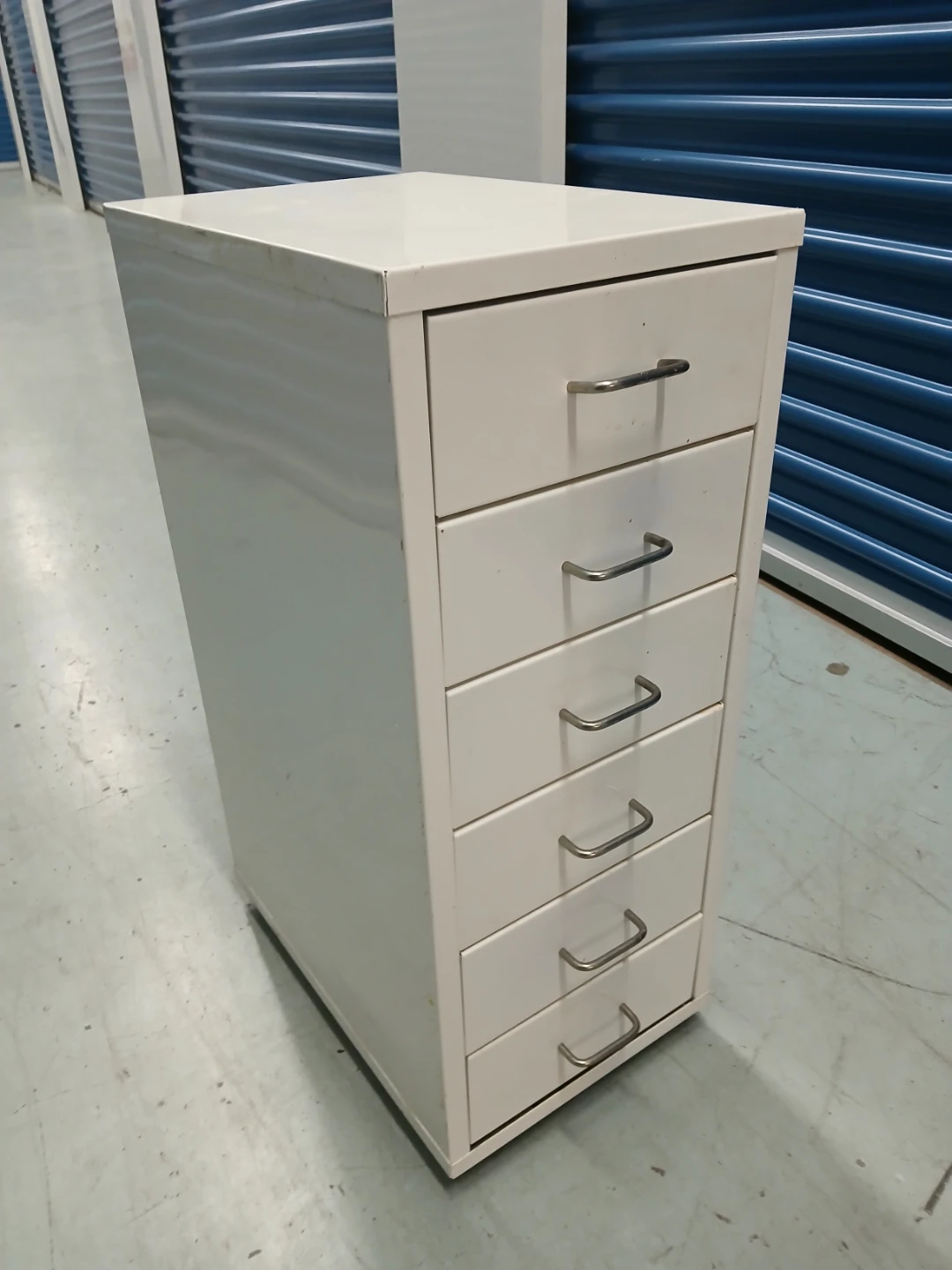 White 6-Drawer Metal Filing Cabinet - photo 3