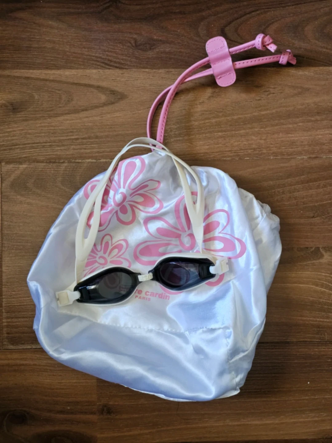 Swim Goggles with Drawstring Bag