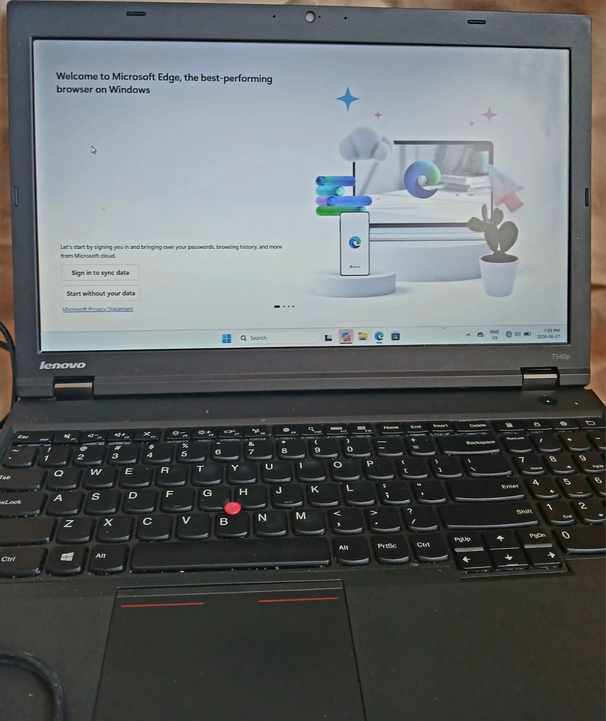 Lenovo ThinkPad T540p Laptop - photo 3
