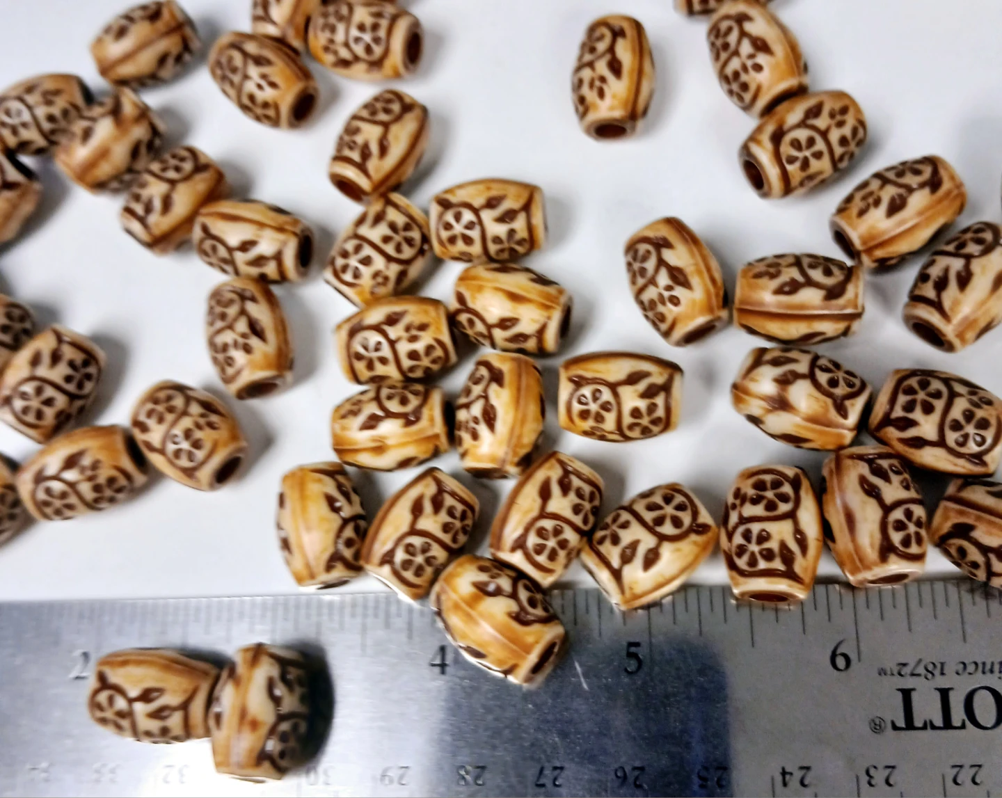 35 pc - Beige and Brown Barrel Beads with Floral Design - photo 2