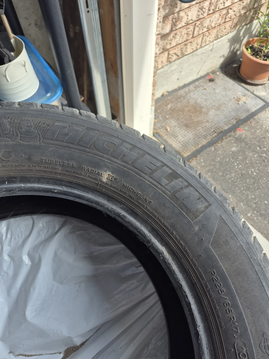 4 all weather tires - photo 2