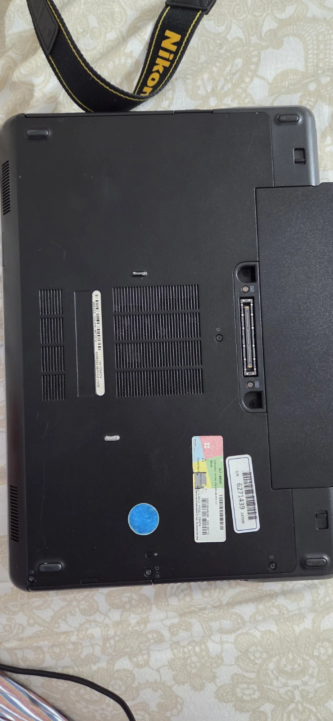 Dell Latitude E6440 Laptop - photo 3