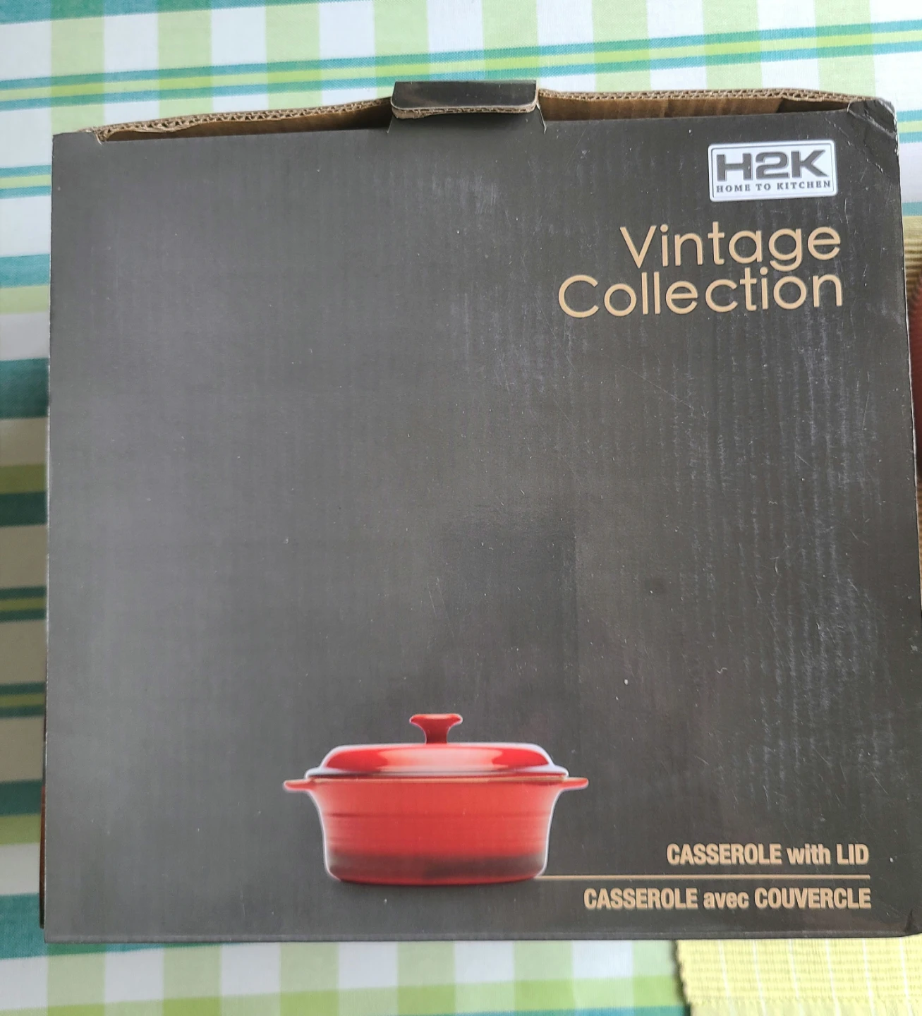 Vintage collection Casserole with lid 2L/67.5 oz - photo 2