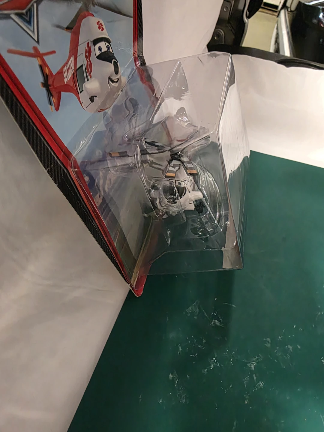 Disney Pixar Cars Take Flight Rescue Chopper Toy - photo 3