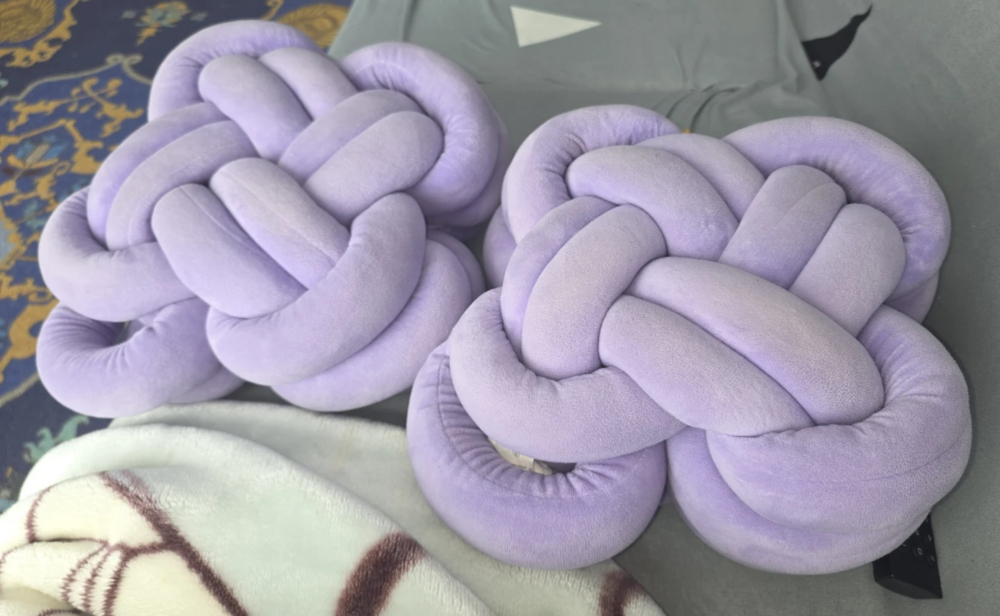 Knot Cushions (Set of 2)