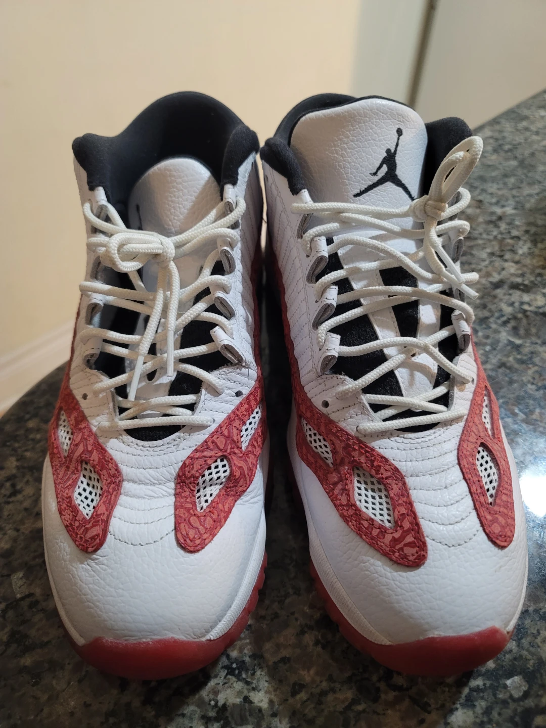 Air Jordan 11 Low IE White Gym Red Shoes - photo 2