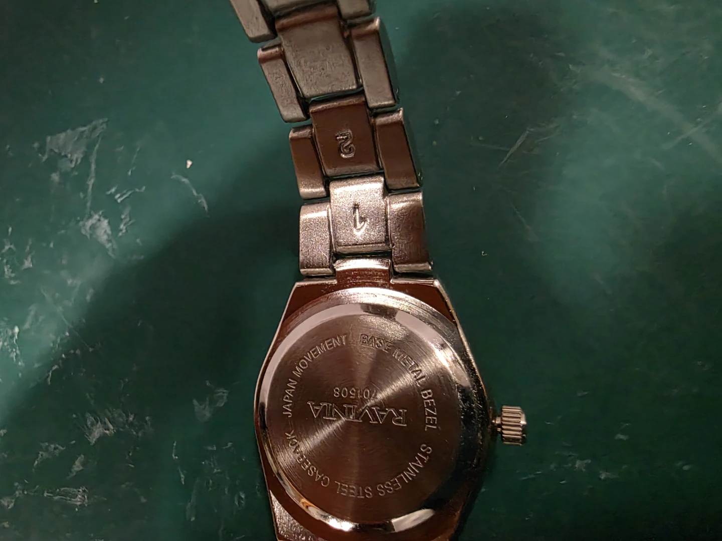 Vintage Ravina Quartz Silver Sunburst Dial Stainless Steel Band - photo 4