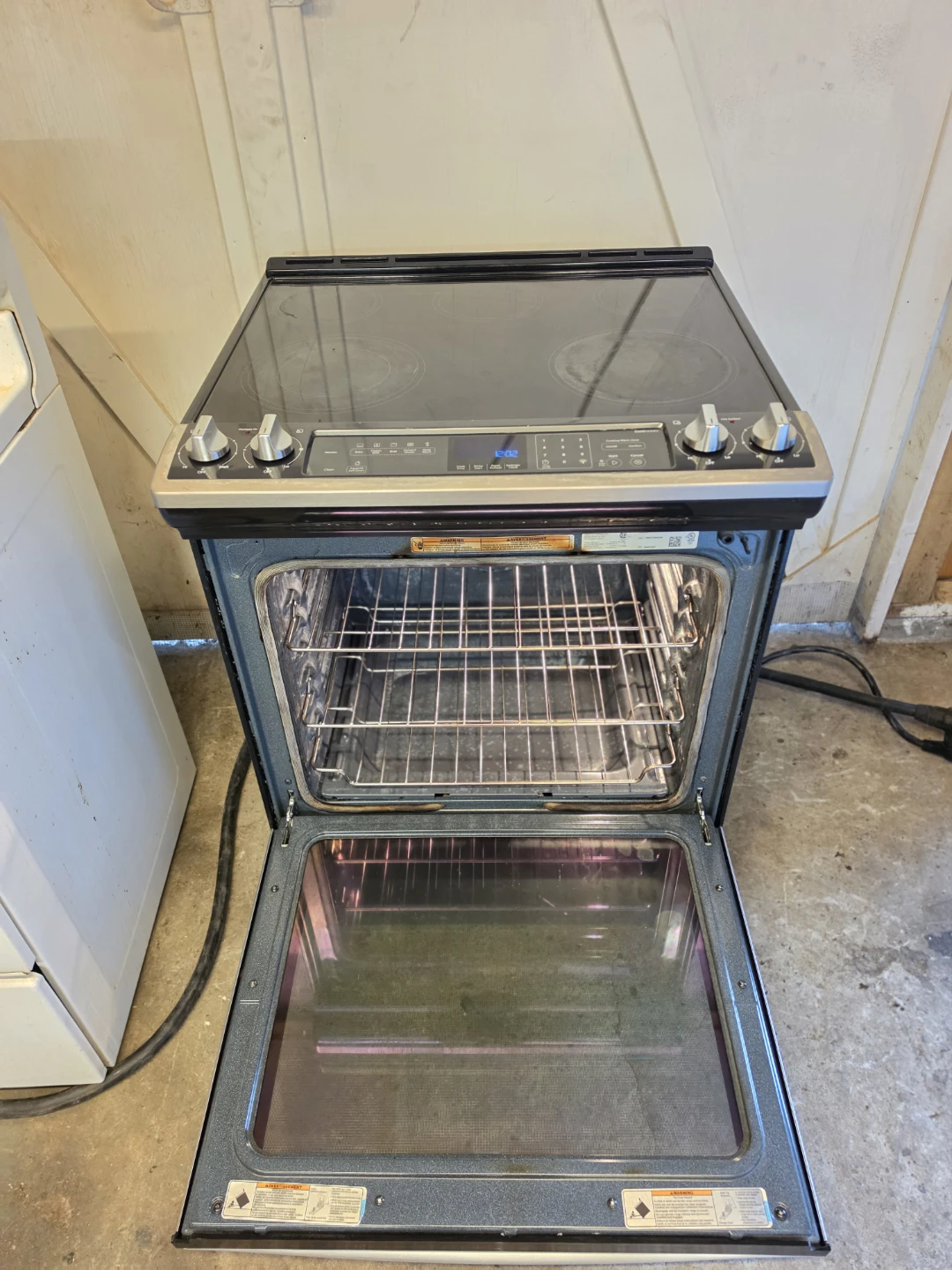 Whirlpool-Steel Electric Range 30" - Delivery Available - photo 5