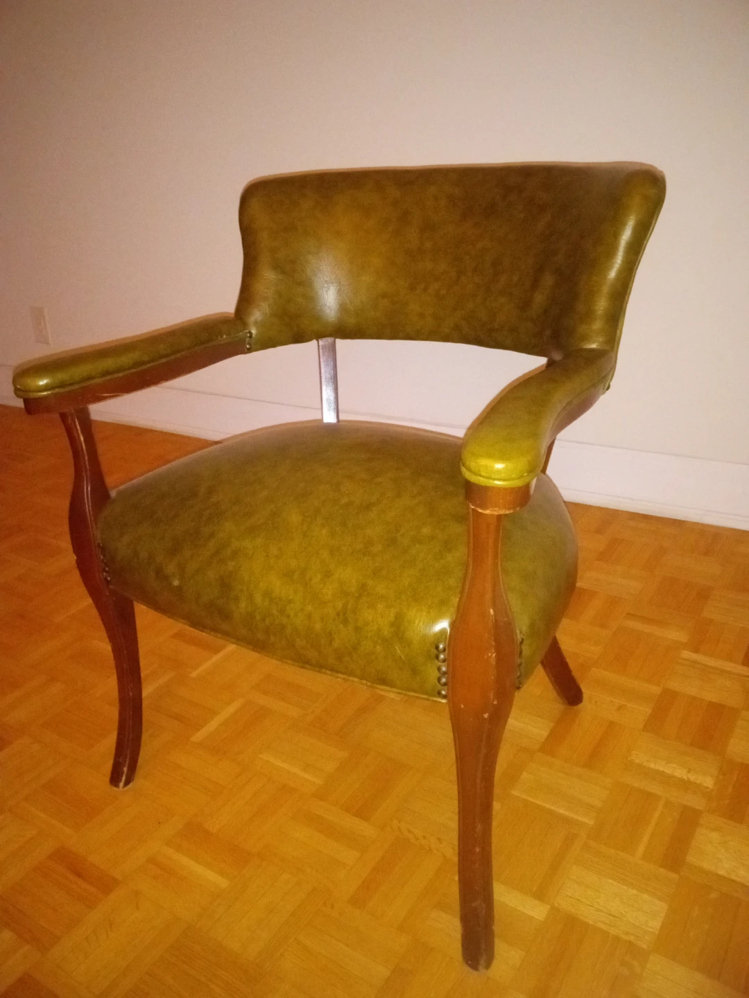Vintage Green Armchair - photo 2