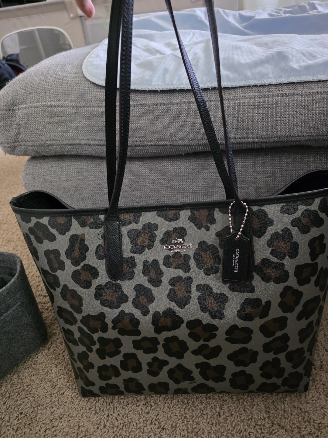 Large coach tote bag