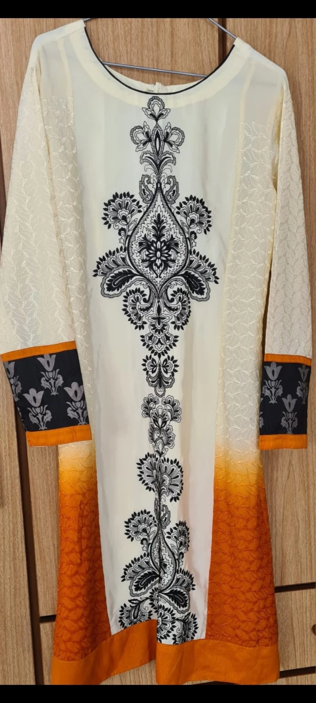 White Embroidered Kurti