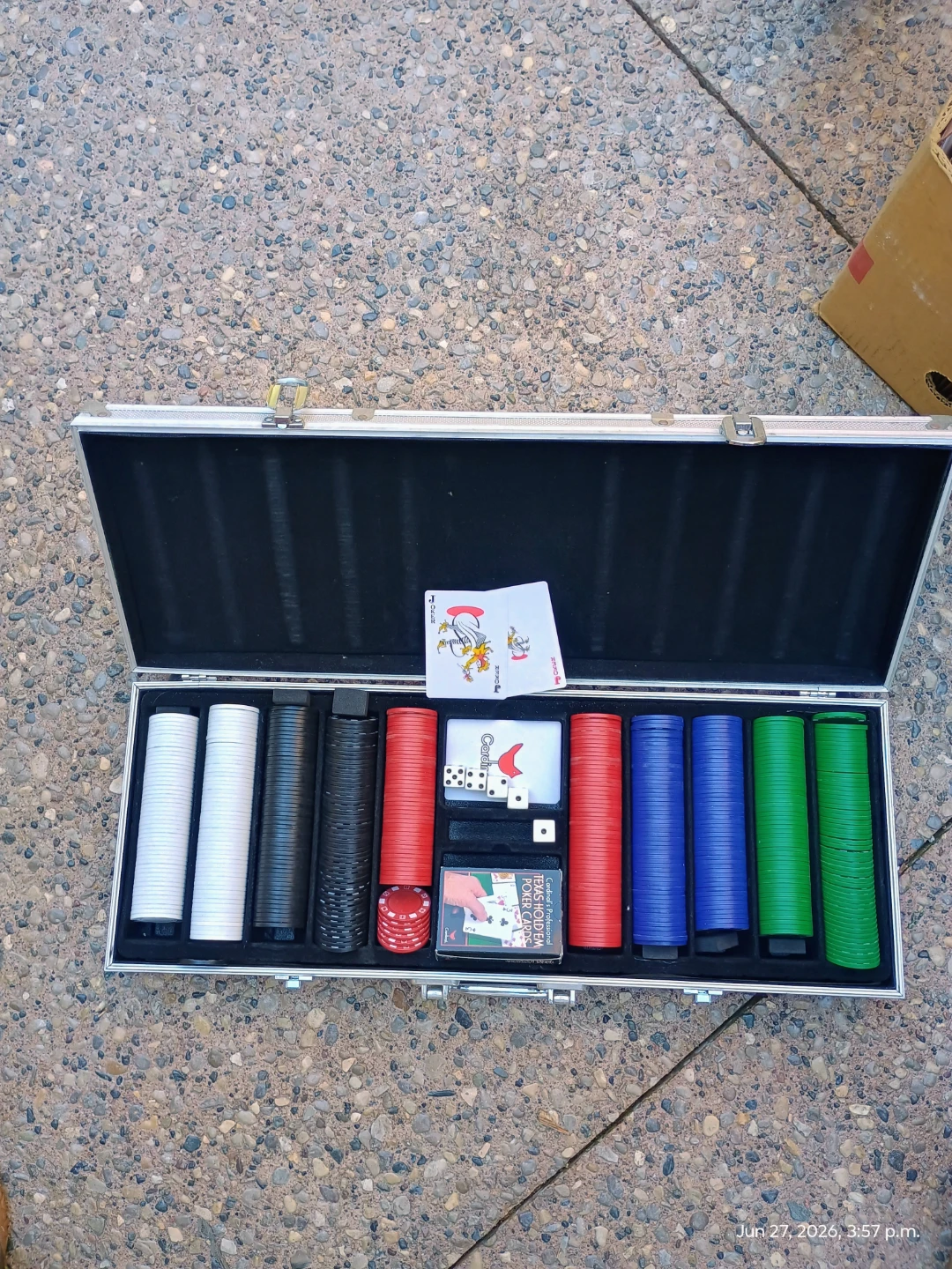 Poker chips