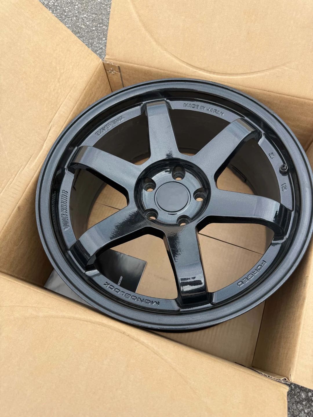FOR SALE: 18" TE37 Replica Wheels - photo 4