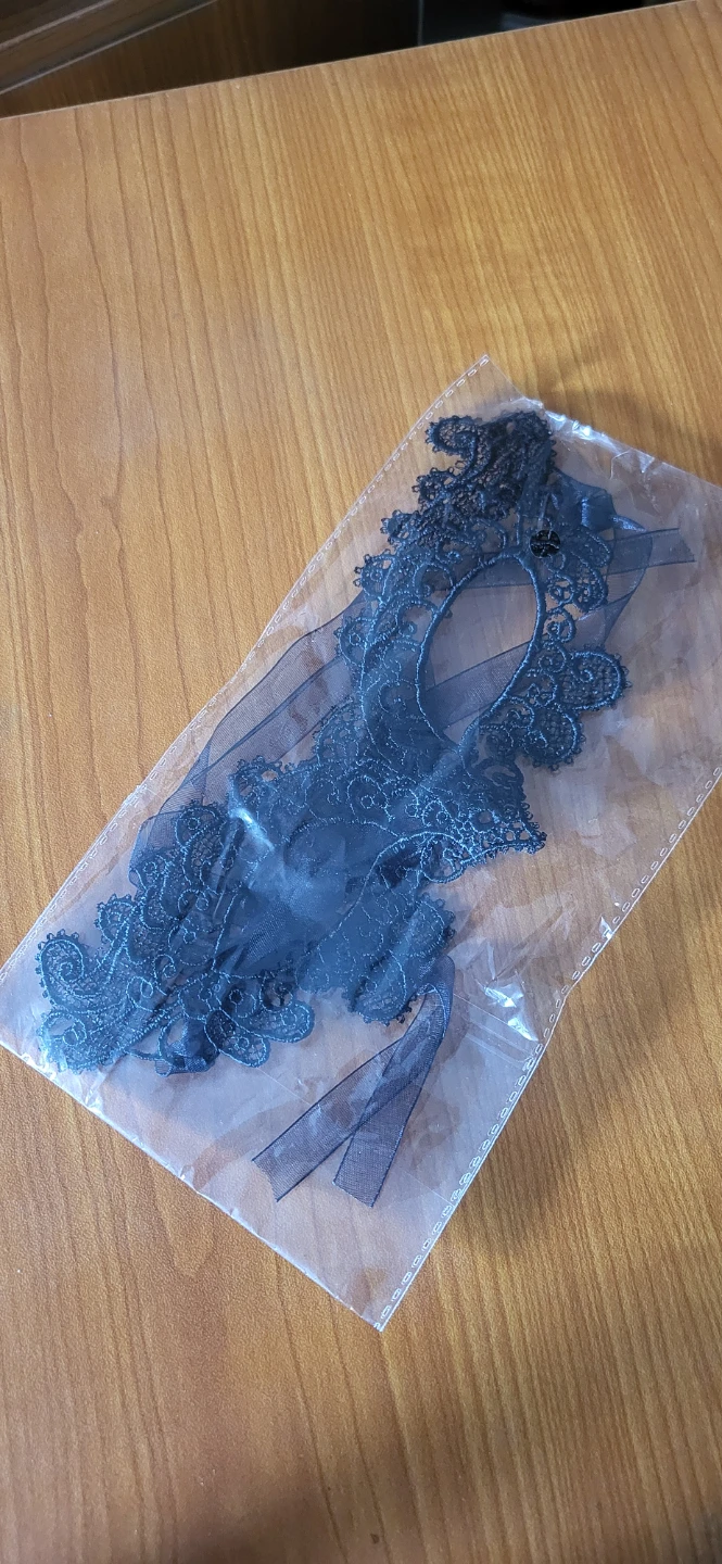 Black Lace Masquerade Mask - photo 3