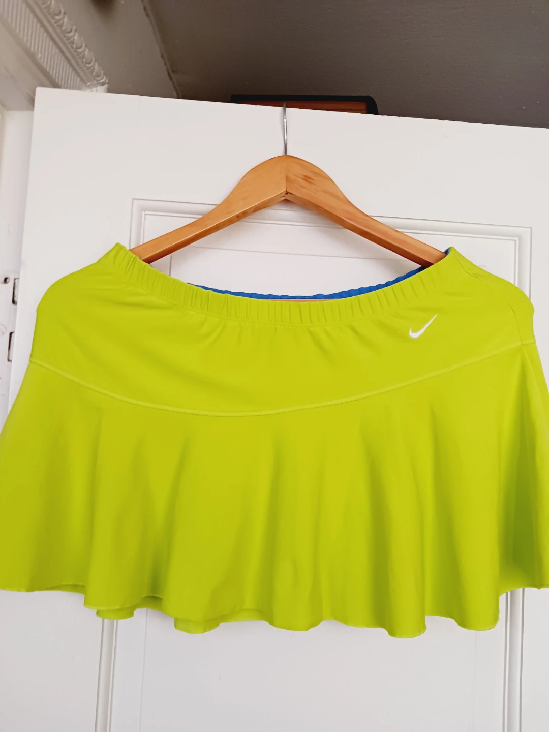 Nike Women's Tennis Skirt - Neon Green. Size M. - photo 3