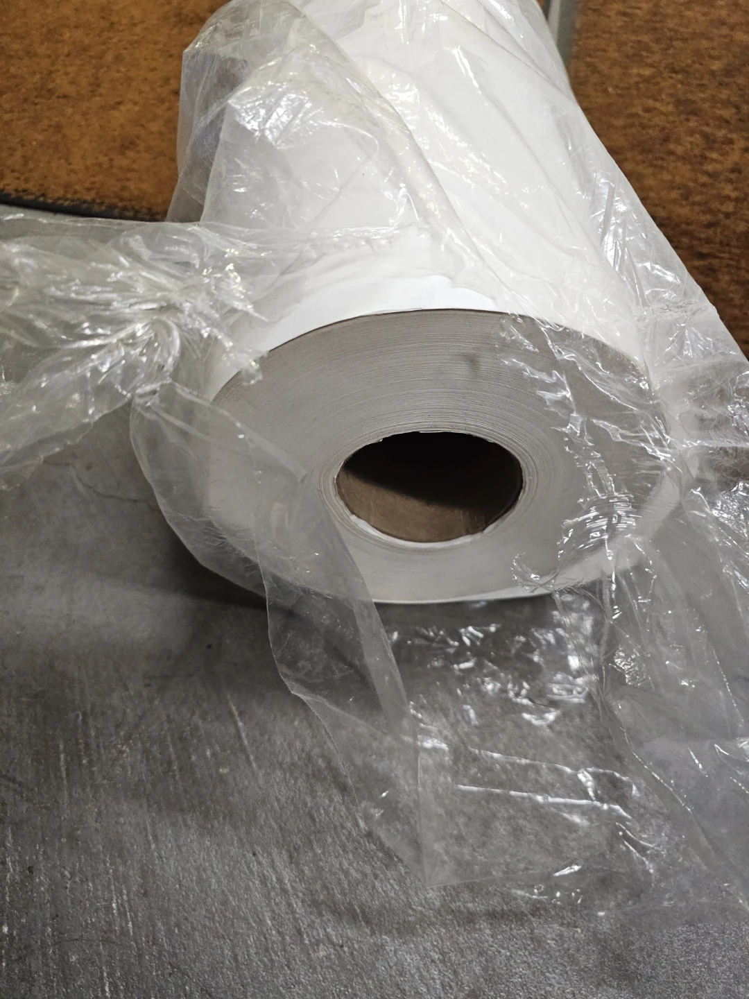 Big Roll of White Paper 4ft Wide     ⚽ - photo 3