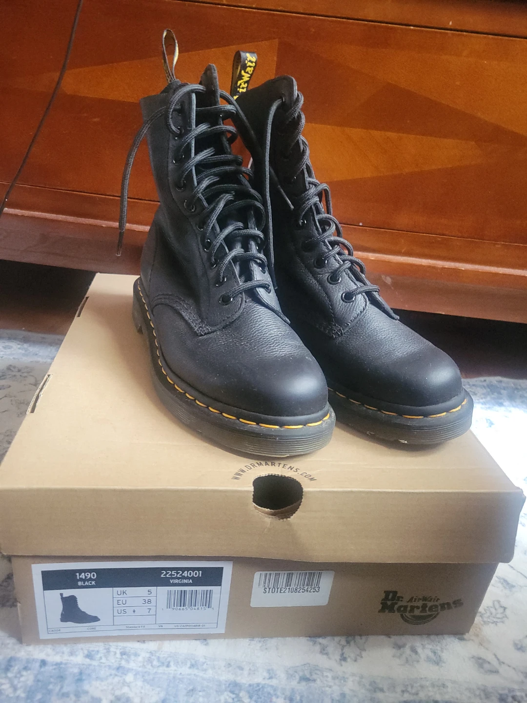 Dr Martins - Size 7 - 1460 Pascal Virginia leather boots - photo 2