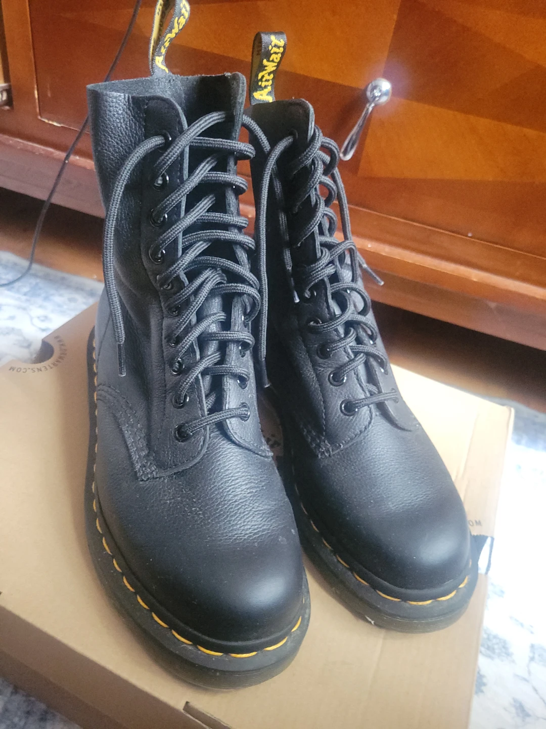 Dr Martins - Size 7 - 1460 Pascal Virginia leather boots - photo 3