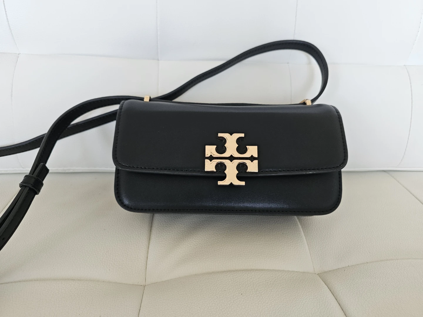 Authentic Tory Burch Black Leather Shoulder Bag - photo 2