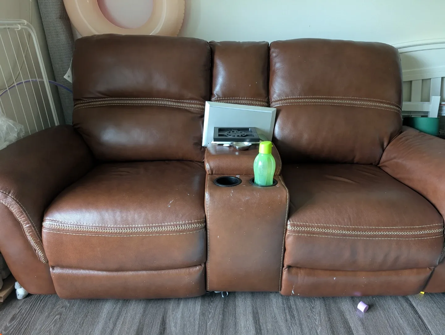 Recliner couches - photo 2