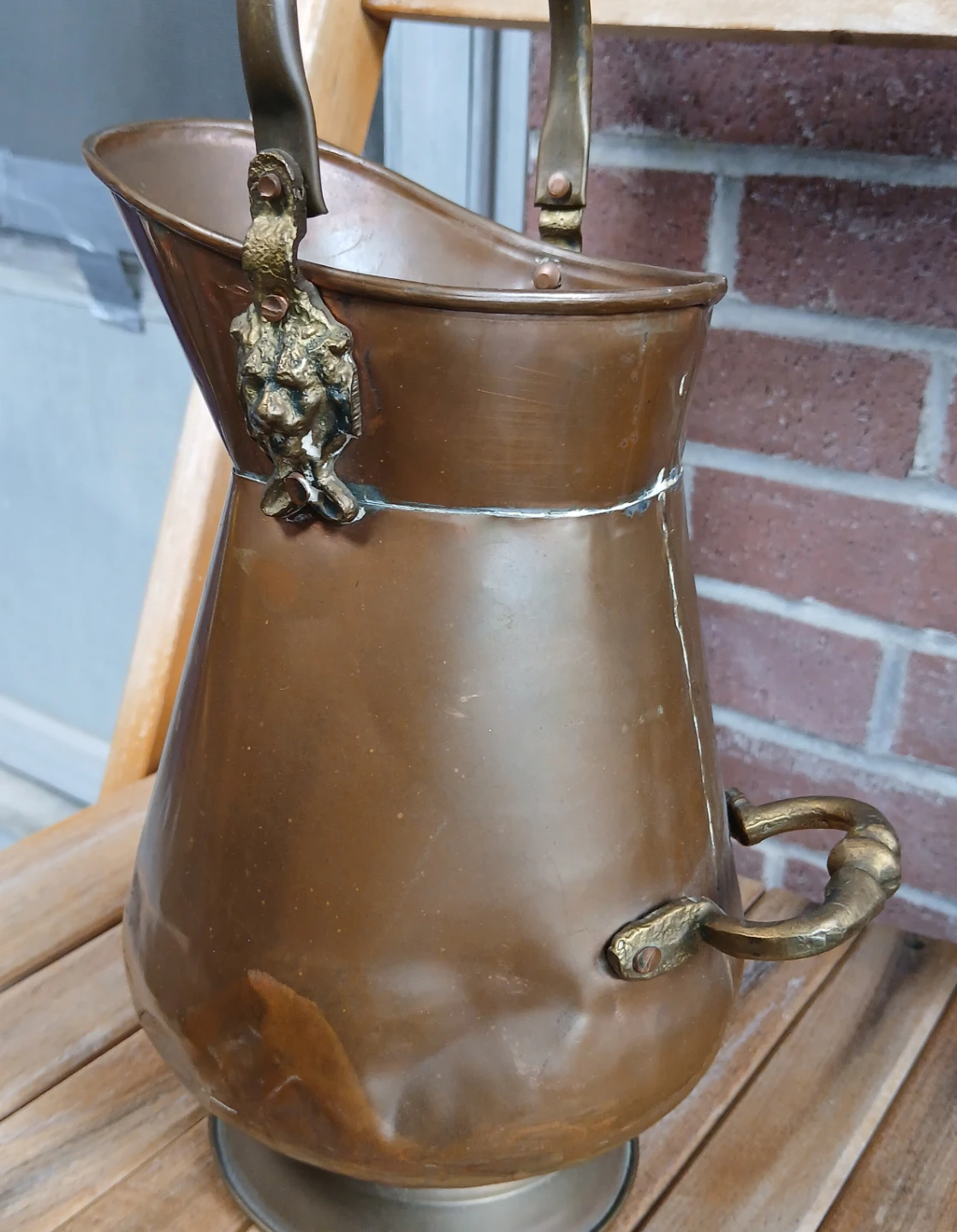 Vintage Copper Coal Scuttle with Lion Detail - photo 2