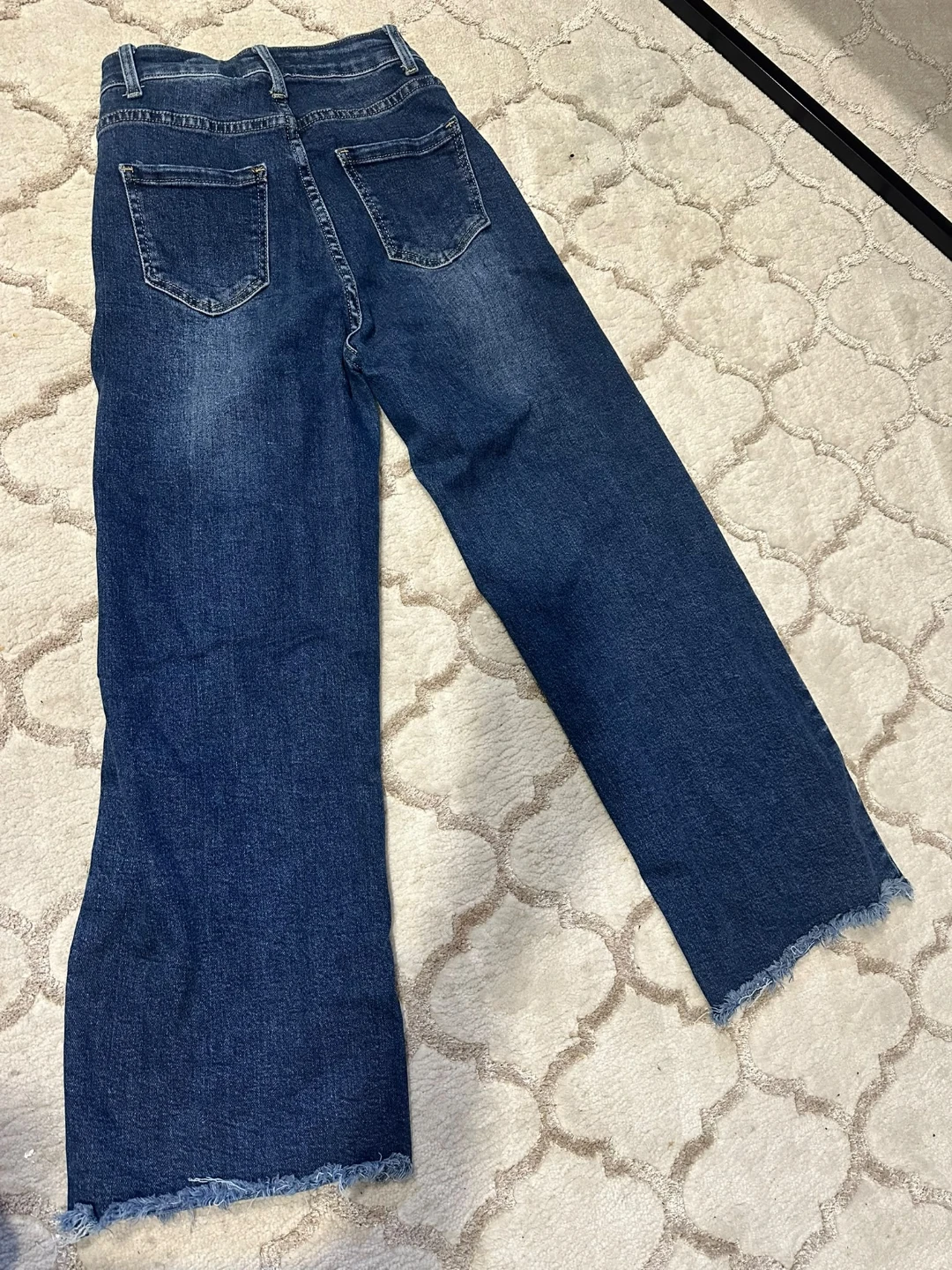 Closet Clean-Out: Part 1! Everything is $5 . Part 1 - photo 2